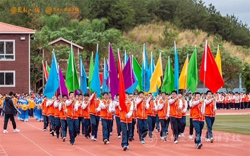 第十三屆秋季田徑運(yùn)動(dòng)會(huì)開(kāi)幕式精彩瞬間